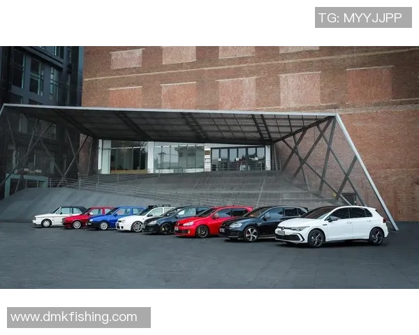 足球圣殿的建筑艺术探索：融合美学功能与可持续发展的创新之路